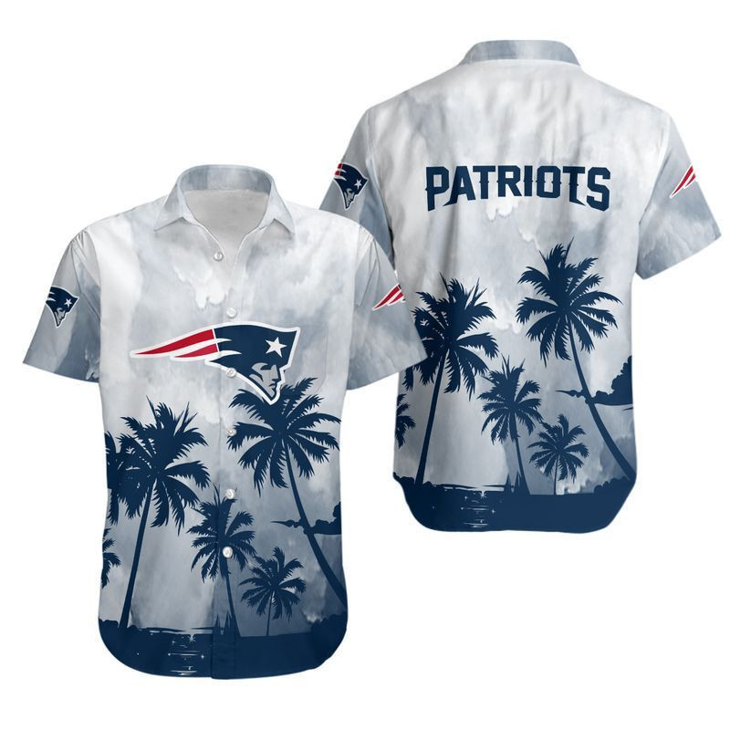 New England Patriots Coconut Trees Hawaiian Shirt V1 New England Patriots Coconut Trees Hawaiian Shirt V1